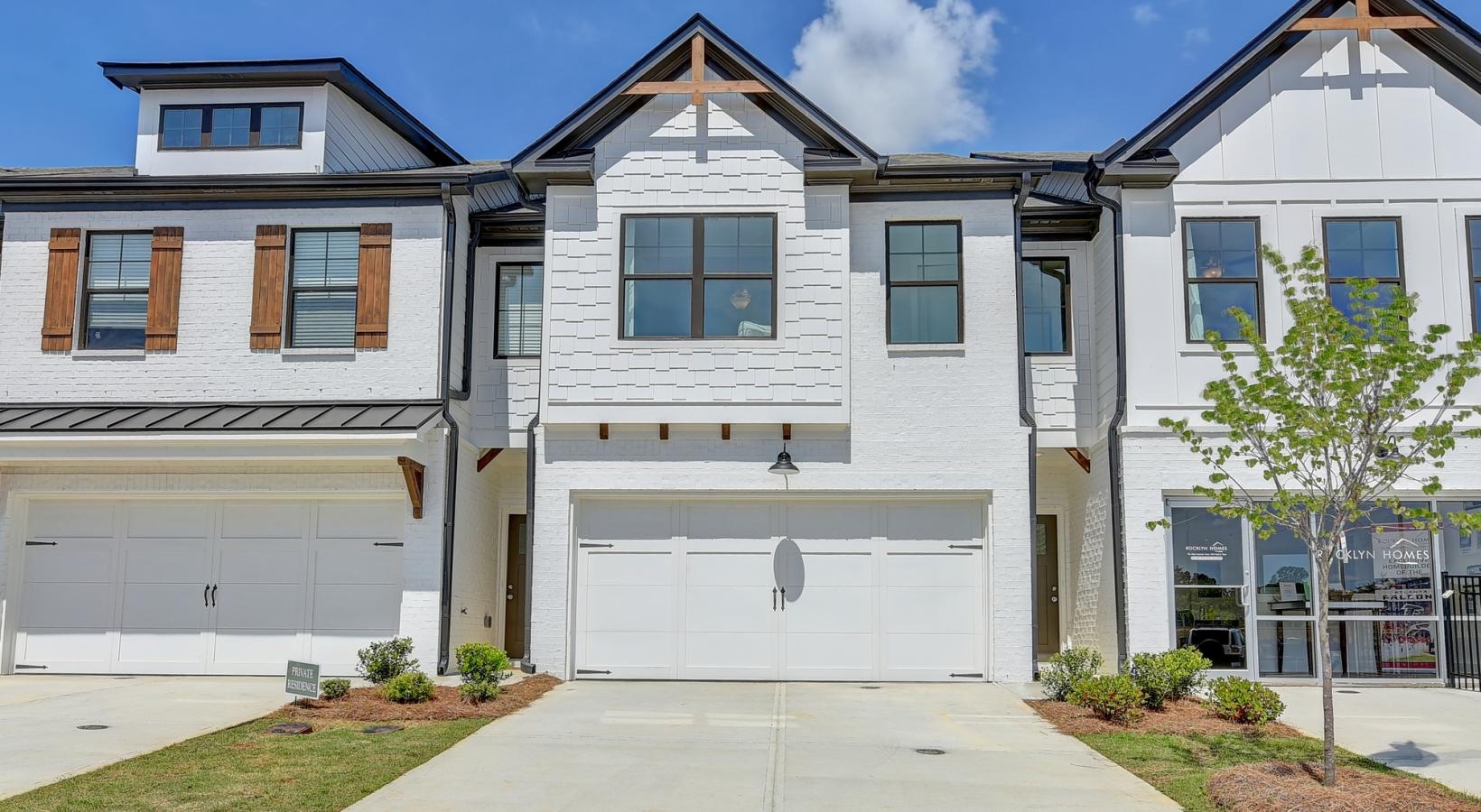 Find your perfect fit at Centennial Ridge white houses with garages